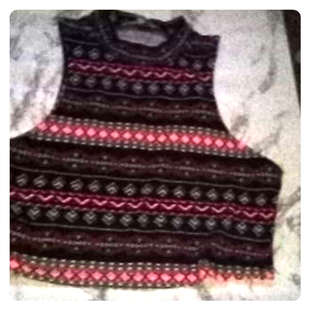 Muscle type crop top